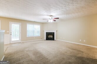 534 Shadow Valley Ct in Lithonia, GA - Building Photo - Building Photo