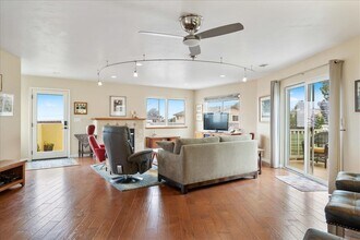 1181 Main St-Unit -1185 Main in Morro Bay, CA - Foto de edificio - Building Photo