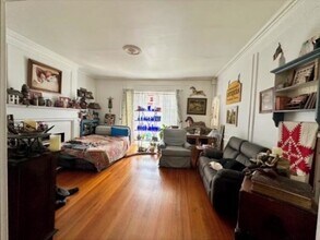 354 Tappan St, Unit 1 in Brookline, MA - Building Photo - Building Photo