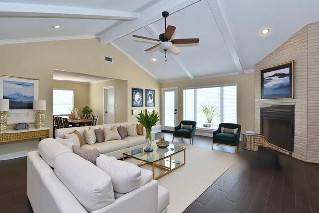 property at 2410 Del Norte St