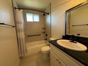 1817 Piedmont Way in Roseville, CA - Building Photo - Building Photo