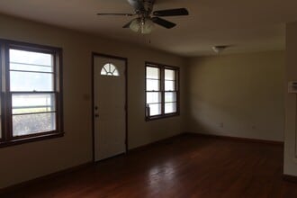 1800 Gillionville Rd in Albany, GA - Building Photo - Building Photo