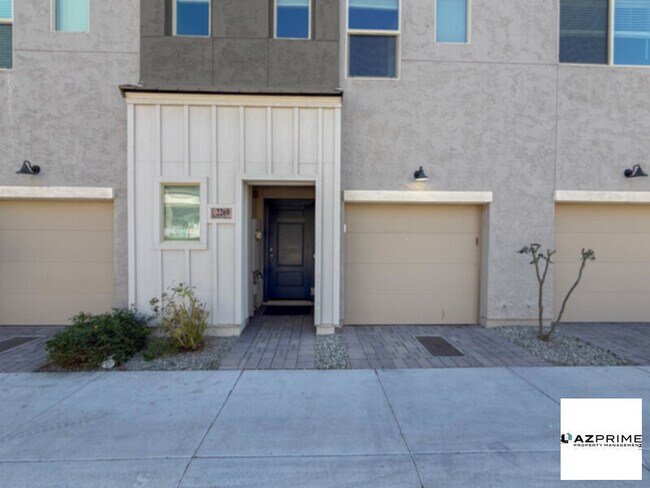 2269 W Echo Ln in Phoenix, AZ - Building Photo - Building Photo