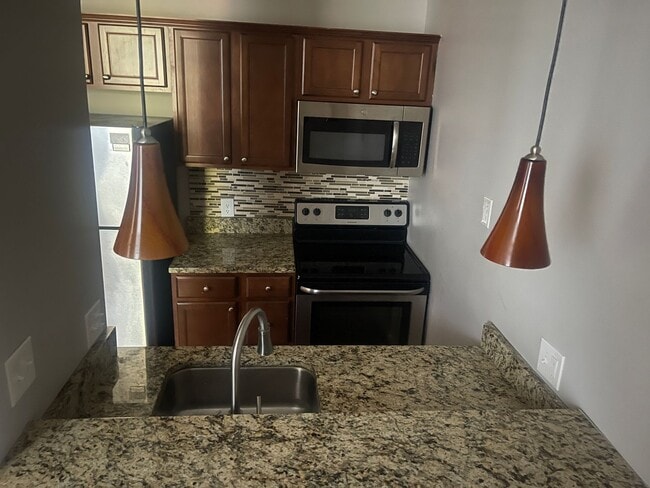 2605 Eden Ave in Cincinnati, OH - Building Photo - Building Photo