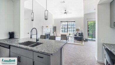 15450 Farm to Market Rd 1325, Unit 2235 in Austin, TX - Foto de edificio - Building Photo