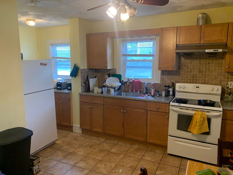 46 Adamson St, Unit 1 in Boston, MA - Building Photo