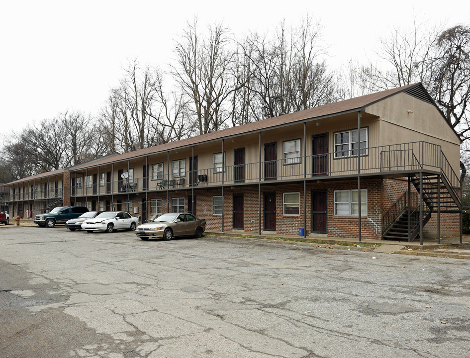 Cypress Gardens Apartments in Memphis, TN - Building Photo