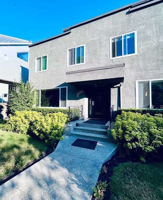 2341 York Ave in Vancouver, BC - Building Photo - Building Photo
