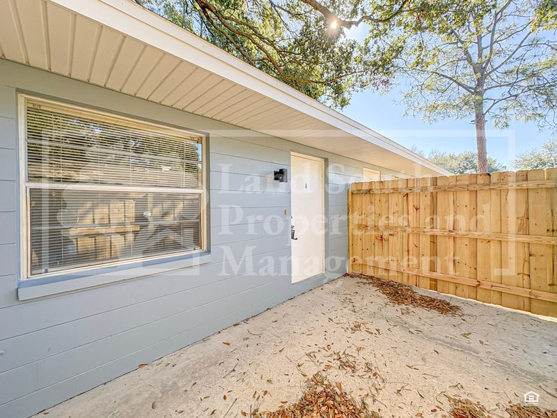 815 W Carole St in Lakeland, FL - Building Photo