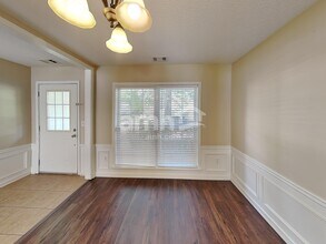 401 Citronelle Dr in Woodstock, GA - Foto de edificio - Building Photo