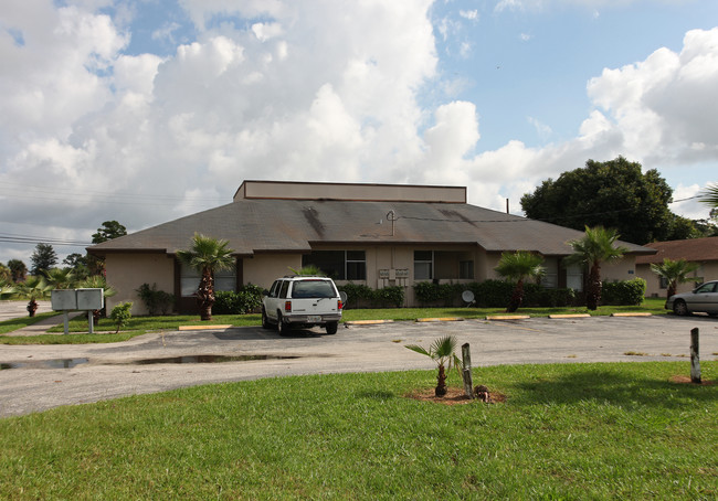 Brandywine Apartments in West Palm Beach, FL - Foto de edificio - Building Photo