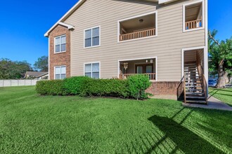 FoxFire Apartments in Round Rock, TX - Foto de edificio - Building Photo