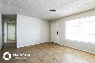3743 E Helena Stravenue in Tucson, AZ - Building Photo - Building Photo