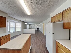 224 Essex Pl in Pataskala, OH - Building Photo - Building Photo