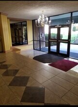 1802 Metzerott Rd, Unit 202 in Adelphi, MD - Building Photo - Building Photo