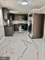 137 Fox Dr in Winchester, VA - Building Photo