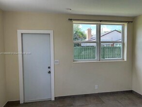 2507 Cleveland St in Hollywood, FL - Building Photo - Building Photo