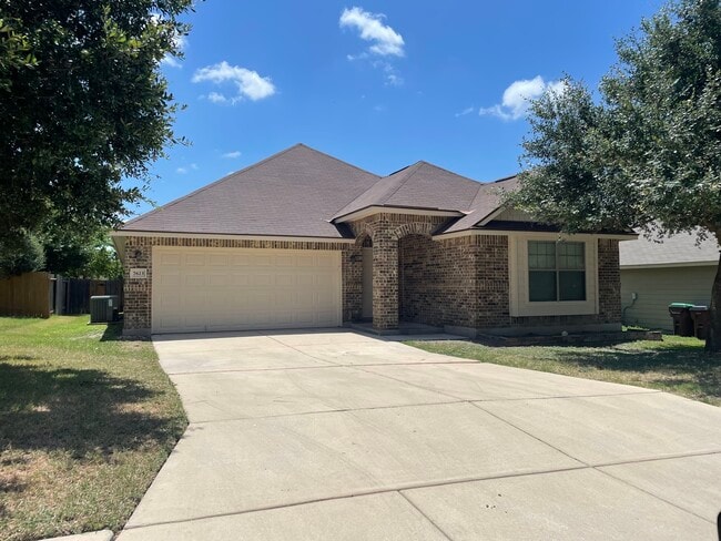 property at 7623 Sterling Mnr