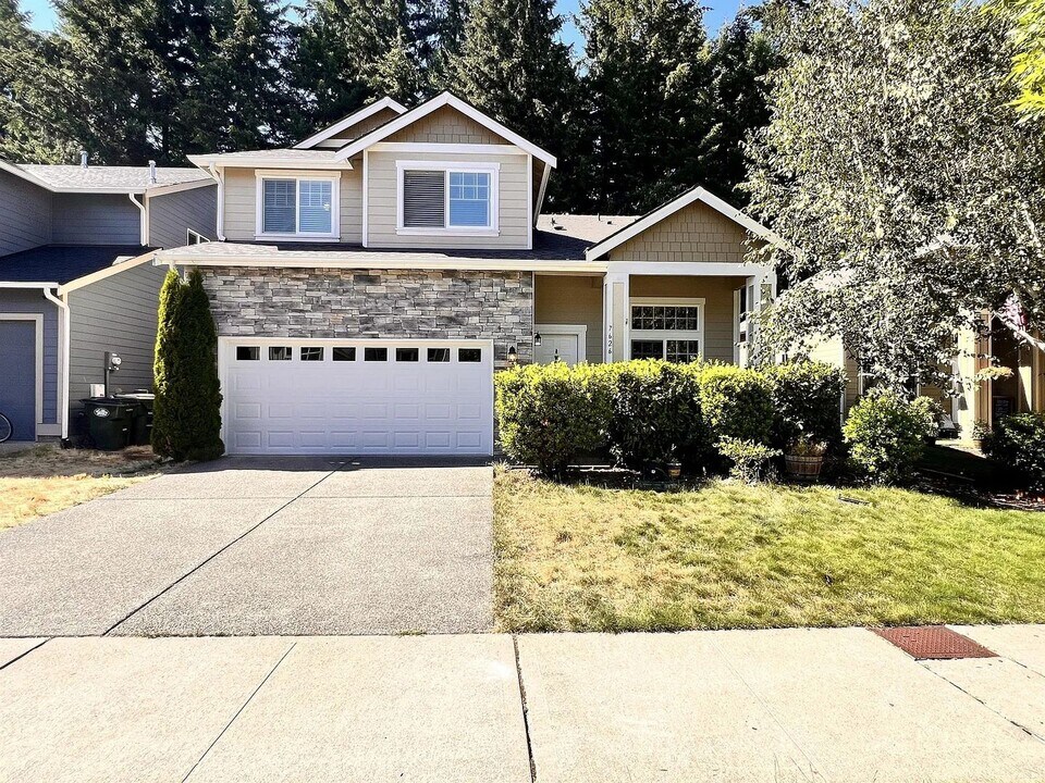 7626 Brianna Ct SE in Olympia, WA - Building Photo