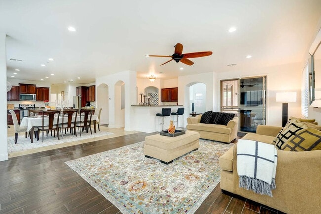 17547 W Eugene Terrace