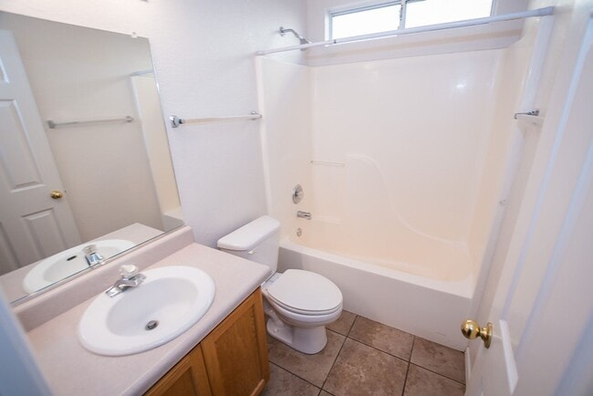 property at 1083 Desert Oak Pl