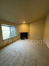 4706 S Warner St in Tacoma, WA - Building Photo - Building Photo
