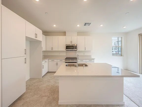 3262 S Agate Paseo in Ontario, CA - Building Photo