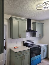 1654 Grace Ave in Lakewood, OH - Building Photo - Building Photo