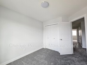 3731-3214 214 St NW in Edmonton, AB - Building Photo - Building Photo