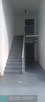 2271 NW 48th Terrace in Lauderhill, FL - Building Photo