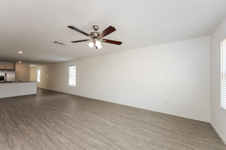 6615 Morgan Cp in San Antonio, TX - Building Photo - Building Photo