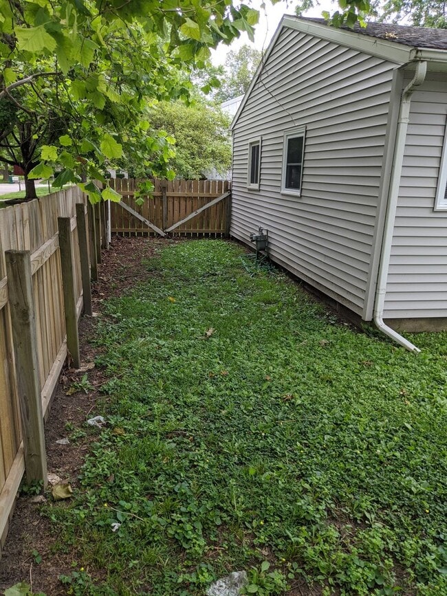 2808 Judith Dr in Champaign, IL - Building Photo - Building Photo