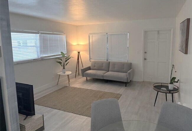 property at 1638 Plunkett St