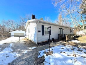 2425 N Headley Rd in Bloomington, IN - Building Photo - Building Photo