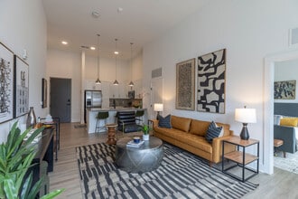 Valleydale Apartments in Salem, VA - Foto de edificio - Building Photo