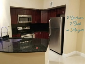 3370 Pinewalk Dr N in Margate, FL - Building Photo - Building Photo