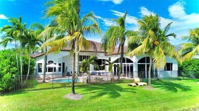 19038 Park Ridge St in Weston, FL - Building Photo - Building Photo