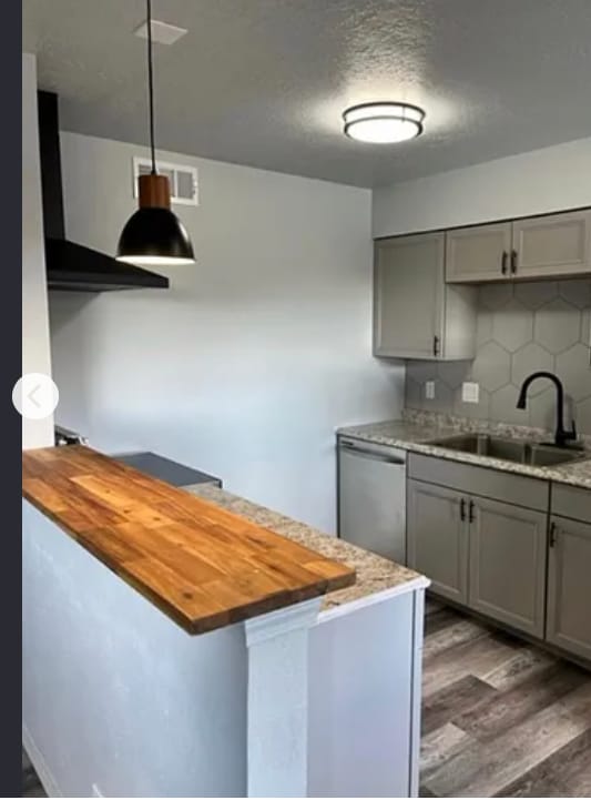 12001 Phoenix Ave NE, Unit B in Albuquerque, NM - Building Photo - Building Photo