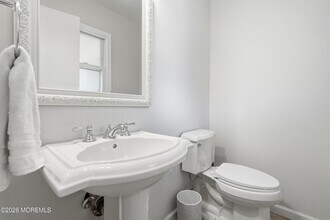 4 Cheryl Dr in Ocean Township, NJ - Building Photo - Building Photo