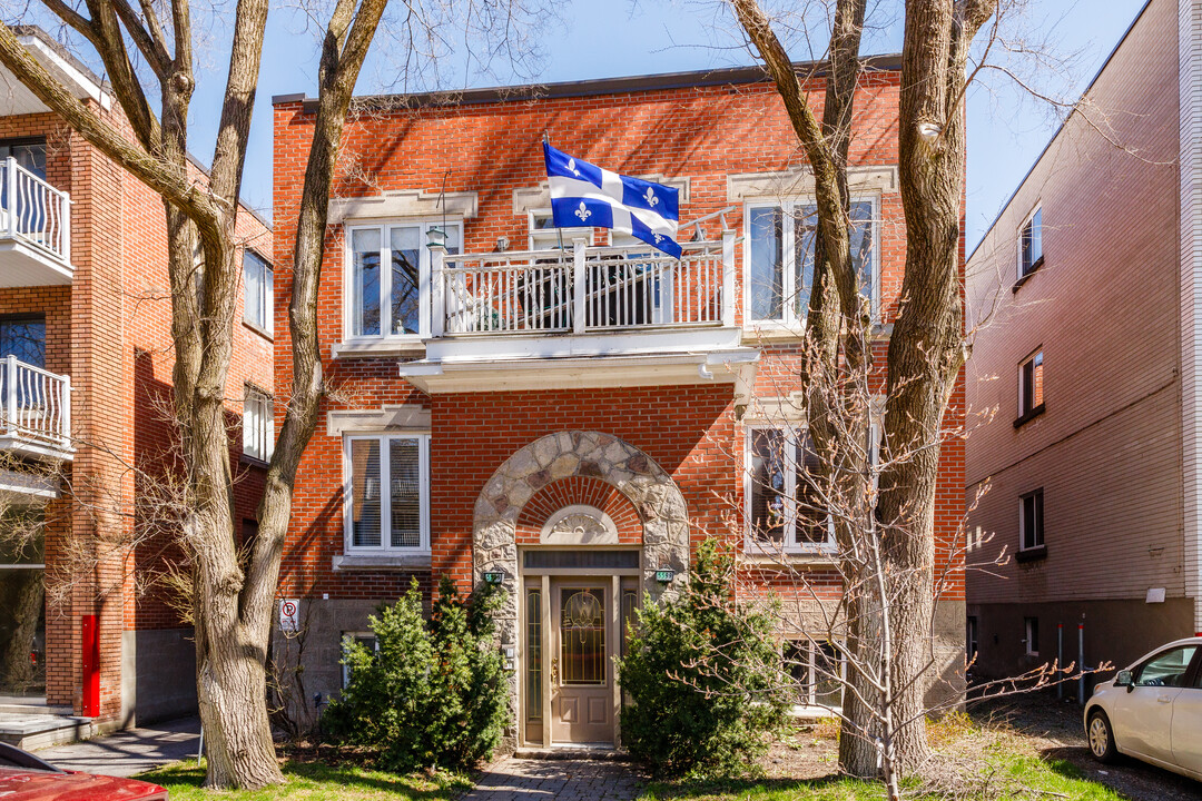 5599 Gatineau Av in Montréal, QC - Building Photo