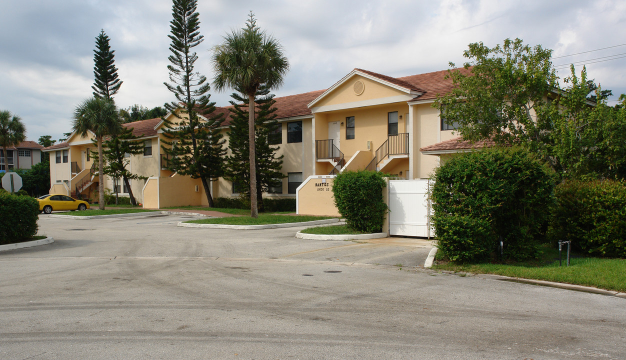 11630 NW 23rd Ct in Coral Springs, FL - Building Photo