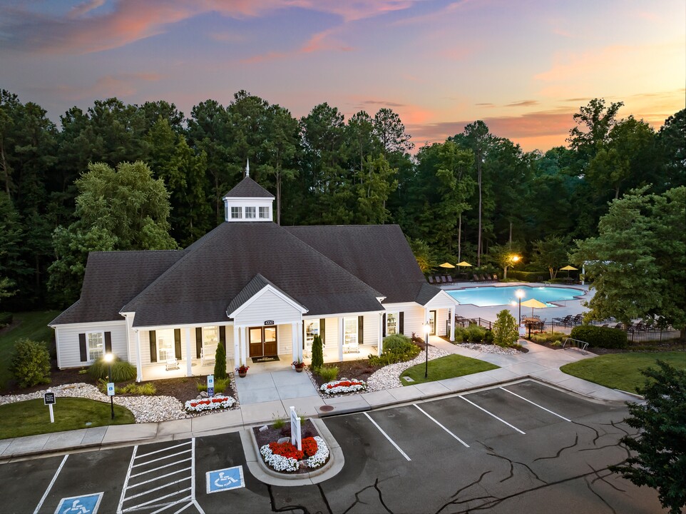 Abberly Twin Hickory Apartment Homes in Glen Allen, VA - Building Photo