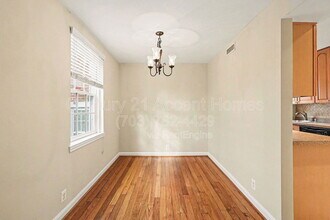 3342 S Wakefield St in Arlington, VA - Building Photo - Building Photo