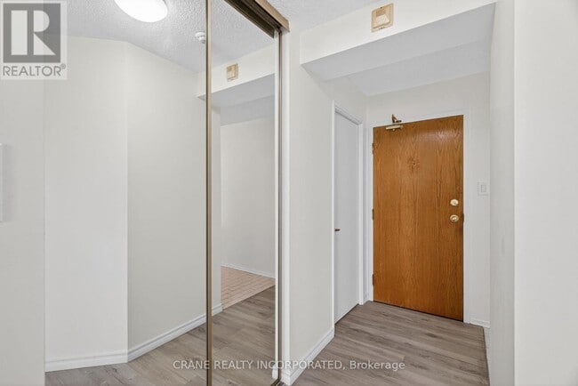 property at 326-326 Major Mackenzie Dr E