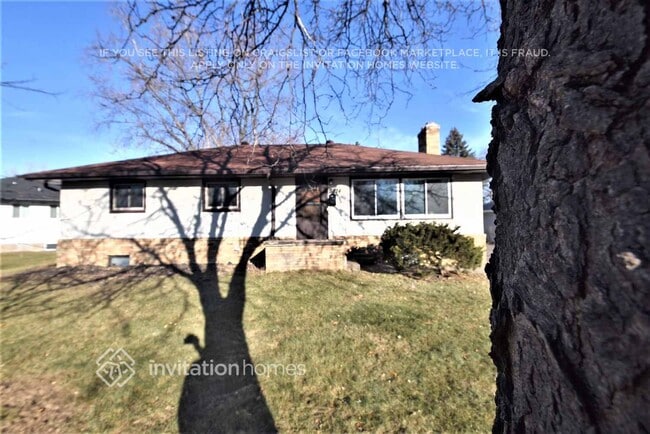 5814 Pearson Dr in Minneapolis, MN - Building Photo - Building Photo