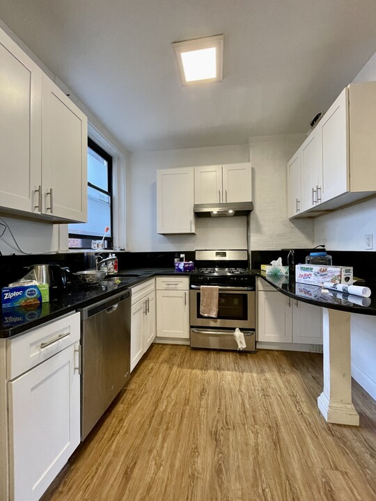 219 Harvard Ave, Unit 3 in Boston, MA - Building Photo