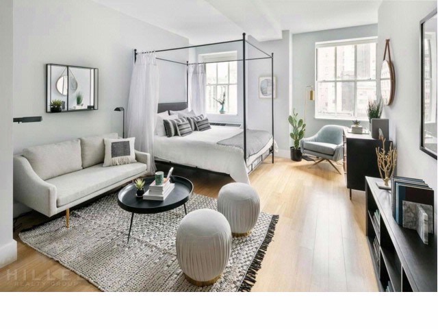 63 Wall St-Unit -8H in New York, NY - Building Photo - Building Photo