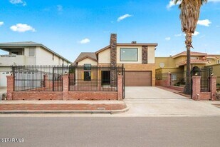 7216 Desert Jewel Dr in El Paso, TX - Building Photo