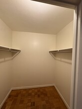 226 W Rittenhouse Sq, Unit The Dorchester in Philadelphia, PA - Building Photo - Building Photo