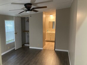 20516 Spanish Ln in Land O Lakes, FL - Building Photo - Building Photo